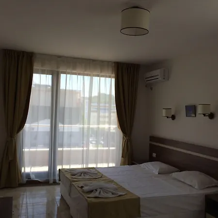 Apart-hotel Palm Deluxe Sunny Beach