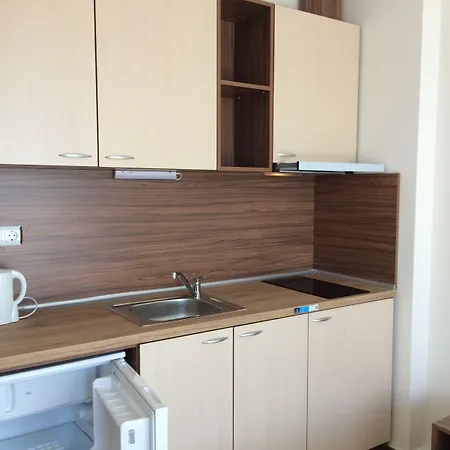 Palm Deluxe Apart-hotel Sunny Beach