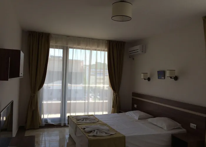 Aparthotel Palm Deluxe Sunny Beach