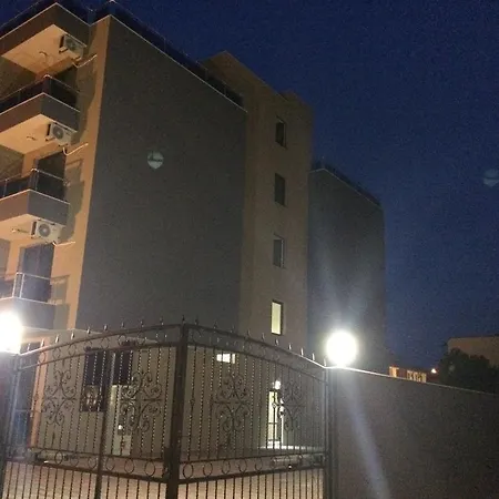 Palm Deluxe Apartahotel Sunny Beach