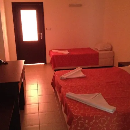 Palm Deluxe Studios 4* Sunny Beach