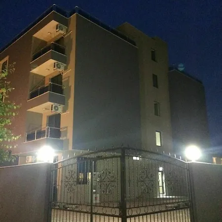 Palm Deluxe Studios 4* Sunny Beach